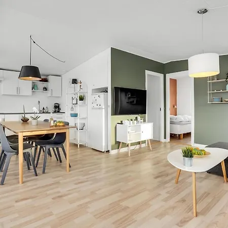 Vakantiehuis Beautiful In With Wifi *