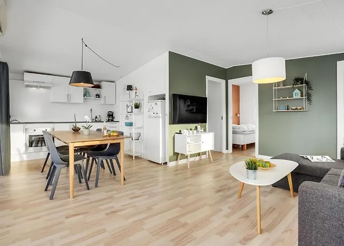 Feriehus Beautiful In With Wifi *